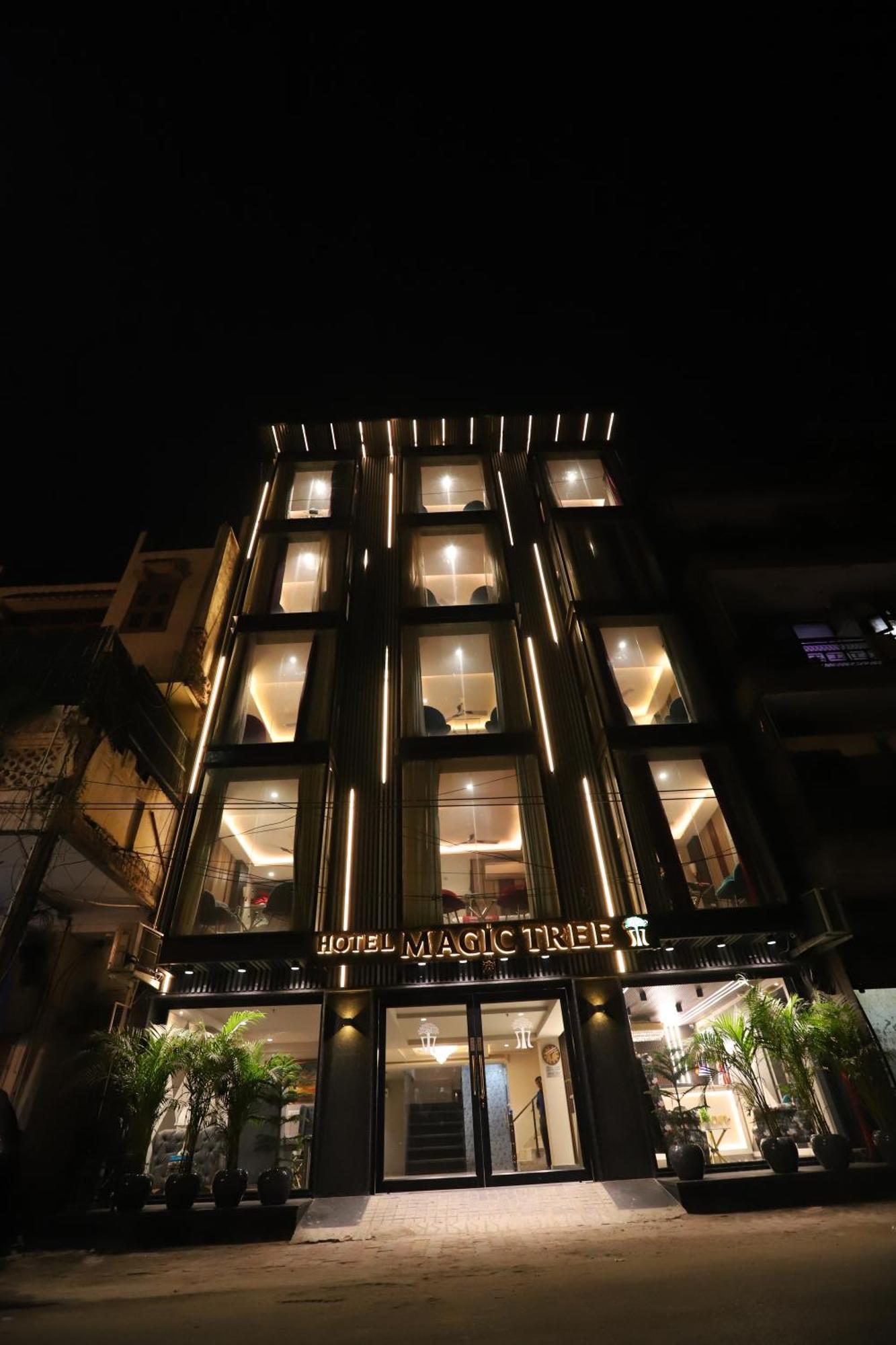 Hotel The Magic Tree - Paharganj Neu-Delhi Exterior foto